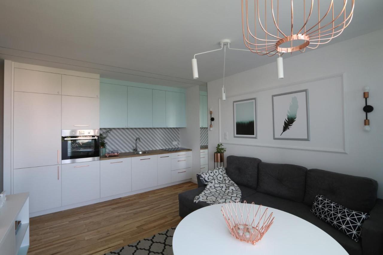 Romaszewskiego Zoliborz Bedroom Pokoj Metro Varşovia Exterior foto