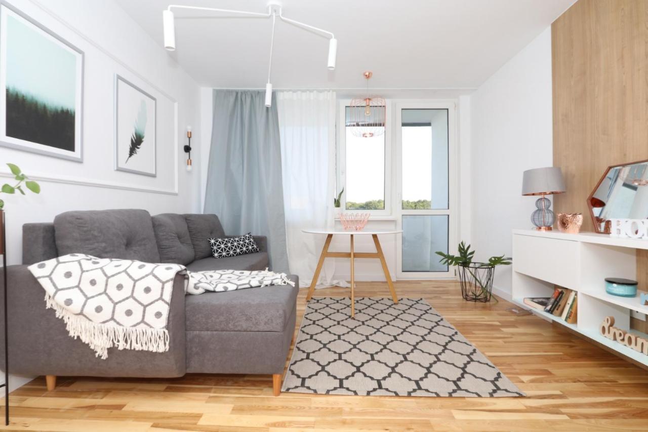 Romaszewskiego Zoliborz Bedroom Pokoj Metro Varşovia Exterior foto
