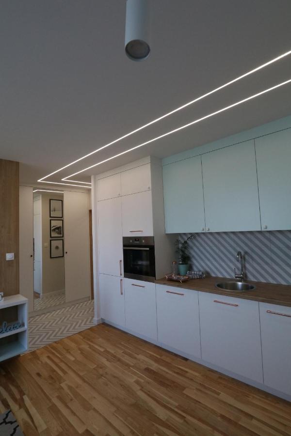 Romaszewskiego Zoliborz Bedroom Pokoj Metro Varşovia Exterior foto